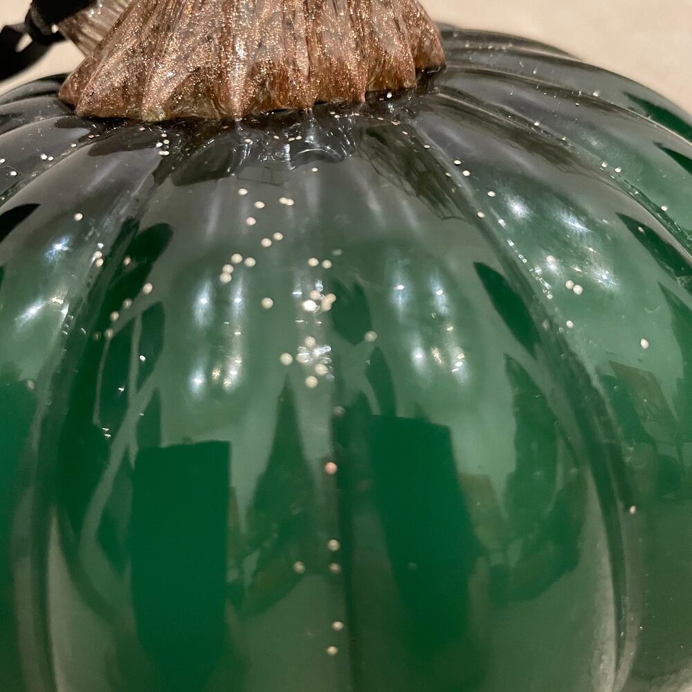 CHRISTIAN SIRIANO Hand Blown Art Glass Pumpkin Emerald Green Gold Stem New - Picture 10 of 10